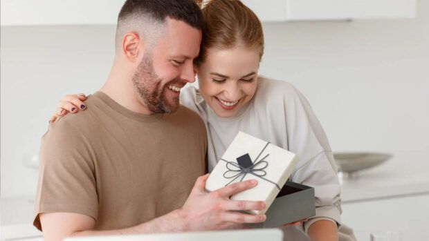 Коллекционируйте счастливые моменты: подарки для мужчин, которые им действительно нравятся Подарунки для чоловіків, які їм справді подобаються